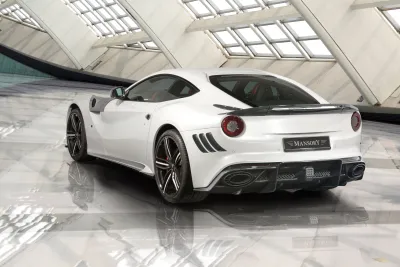 Ferrari - F12